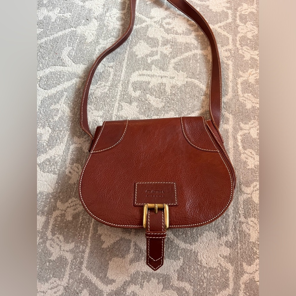 Claudia Firenze Tan leather Crossbody shoulder Purse